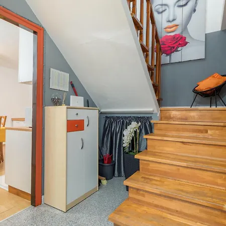 Beautiful In With Jacuzzi 度假居